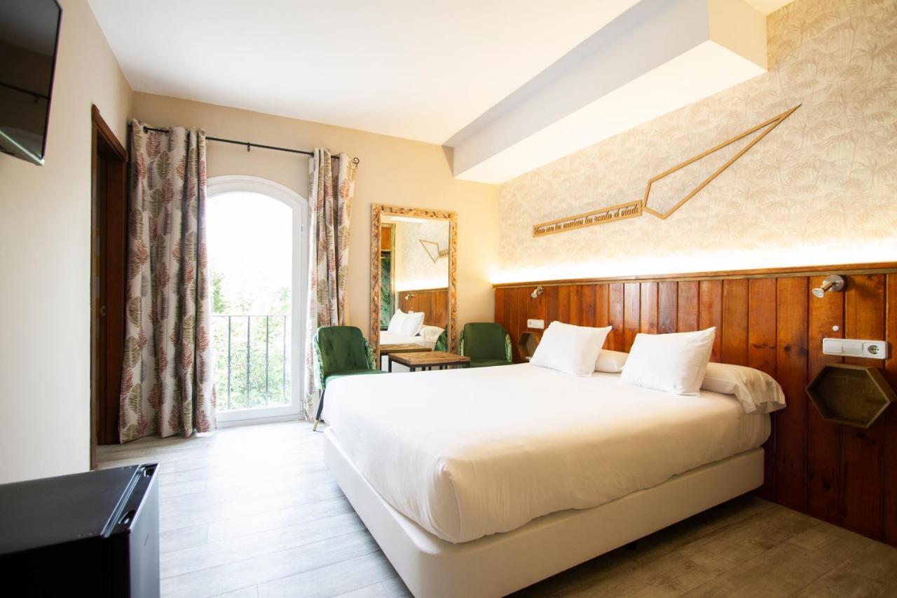 Double or Twin Room,1338888683:JPEG
